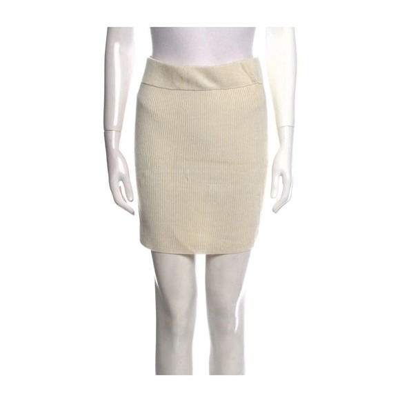 FOR LOVE & LEMONS Mini Skirt Size: M - Picture 1 of 3